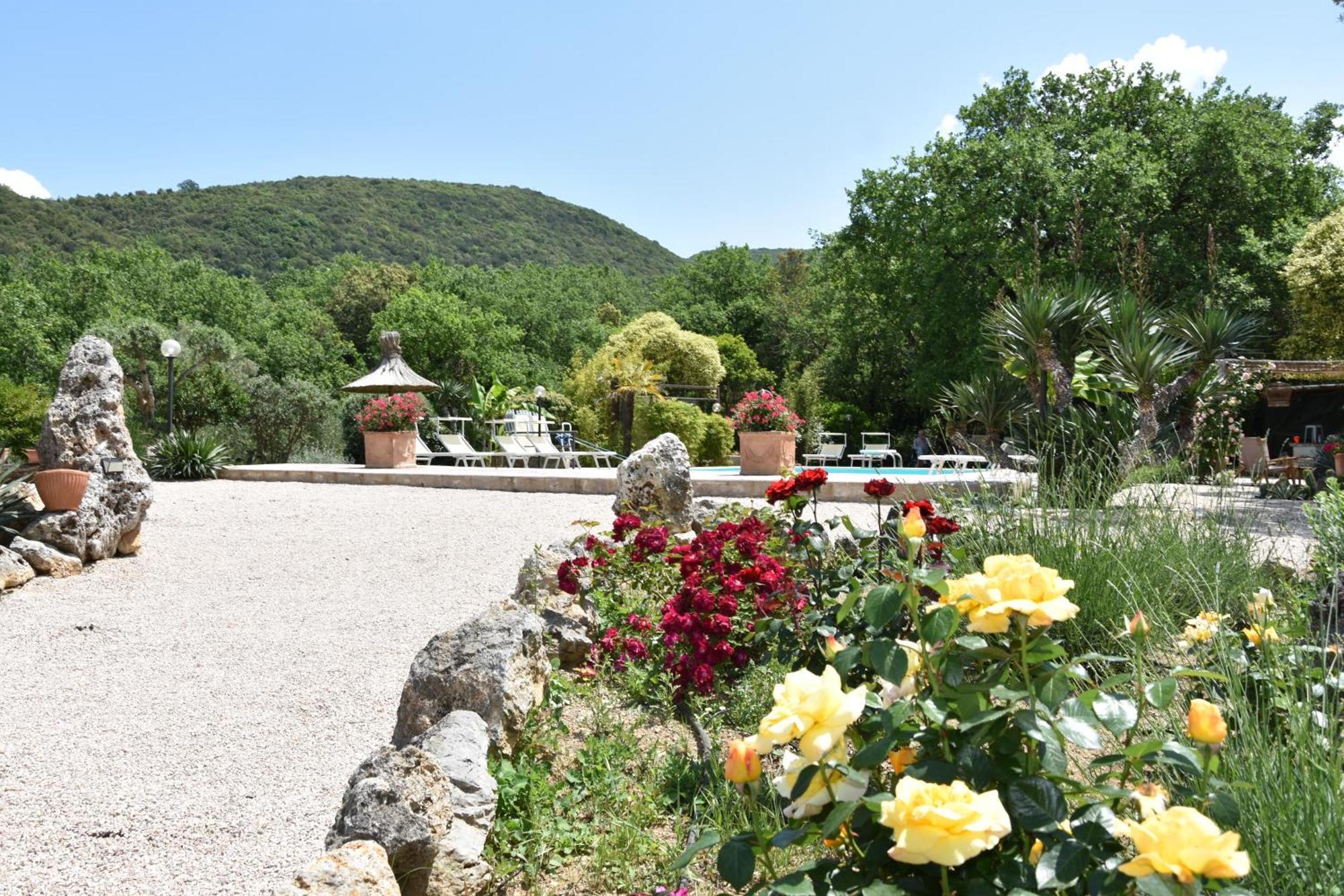 Le Case Di Lisetta Holiday Homes Corciano Exterior photo