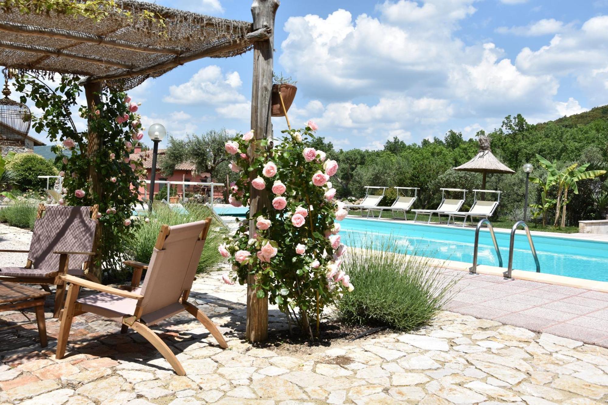 Le Case Di Lisetta Holiday Homes Corciano Exterior photo