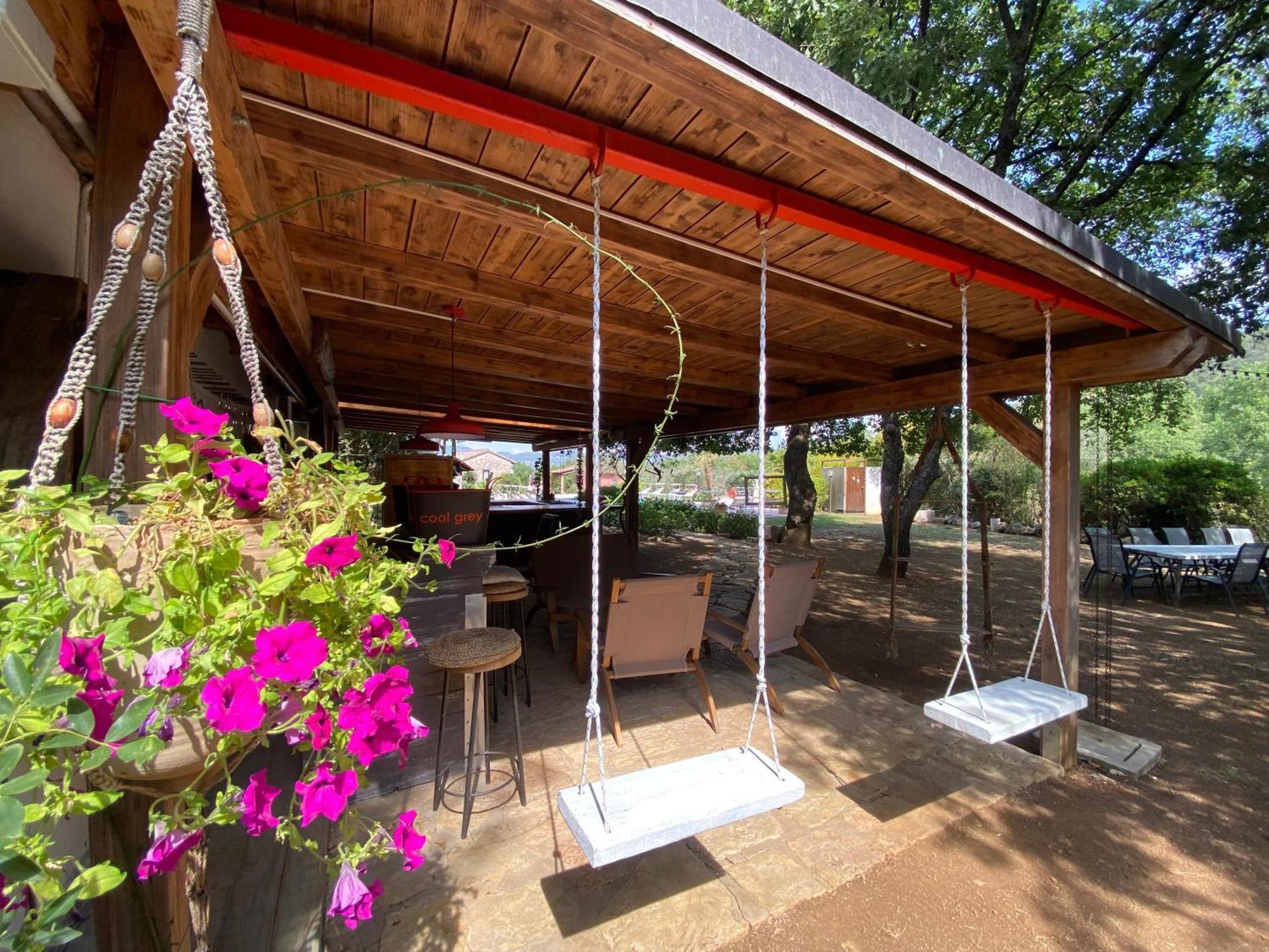 Le Case Di Lisetta Holiday Homes Corciano Exterior photo